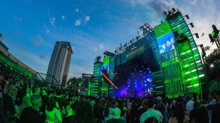 “No Lineup Festival”: confira os artistas que se apresentaram de surpresa