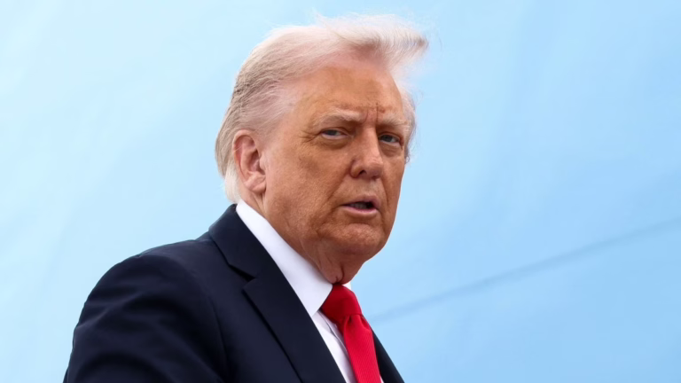Trump vai a hospital militar e faz segundo check-up médico em 2025