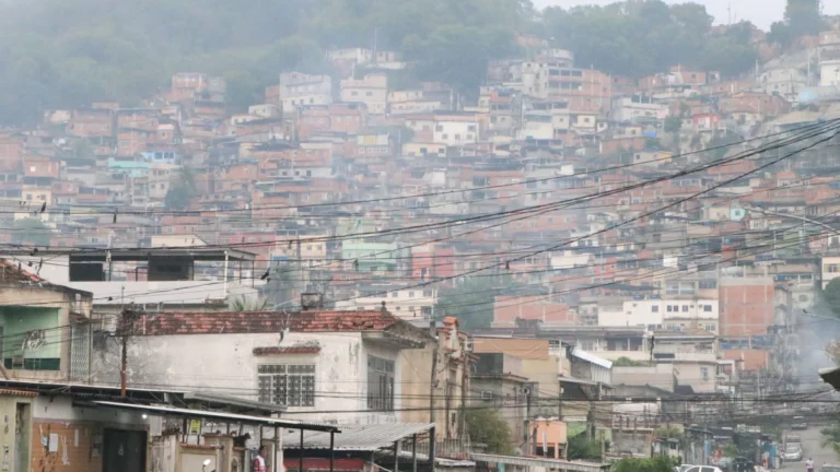 Professor sobre operação no Rio: O que tivemos hoje foi um banho de sangue