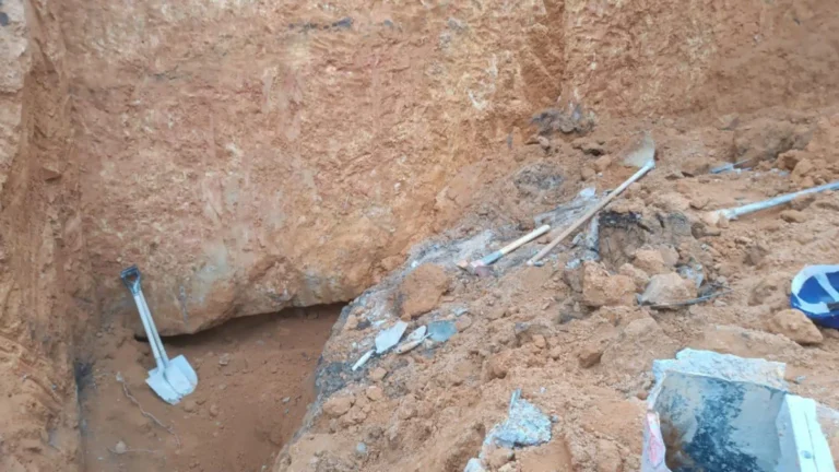 Homem morre e sete ficam feridos por soterramento em Minas Gerais