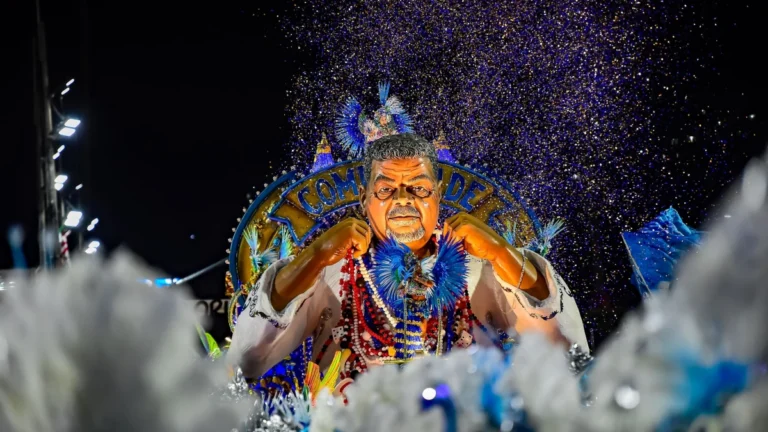 Carnaval 2026: Liesa vai recolocar à venda ingressos para frisas na Sapucaí