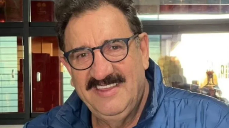 Assessoria confirma que Ratinho obteve cidadania paraguaia para mudança