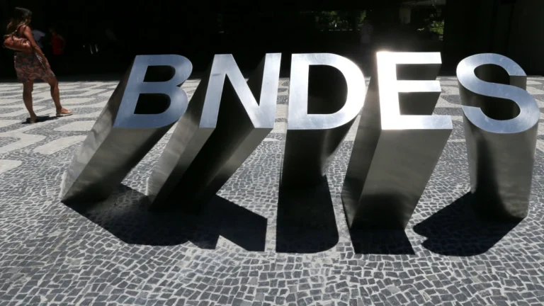 BNDES liberou mais de R$ 5 bi para ajudar empresas afetadas por tarifaço