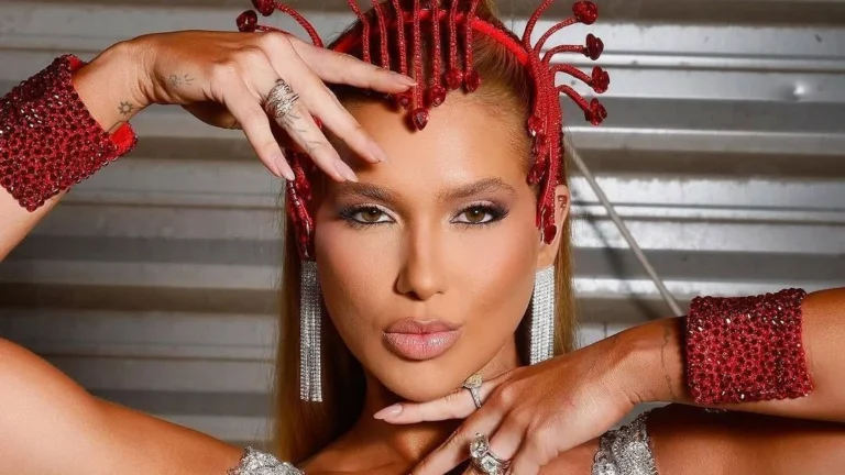 Virginia Fonseca desbanca Larissa Manoela no TOP 3 de mais seguidas do país
