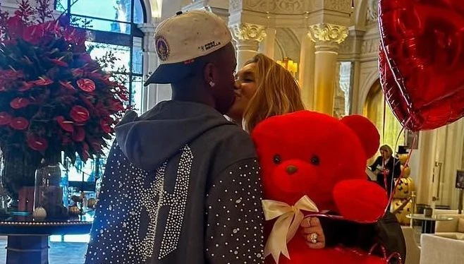 Virginia monta guarda-roupa na mansão de Vini Jr.; veja