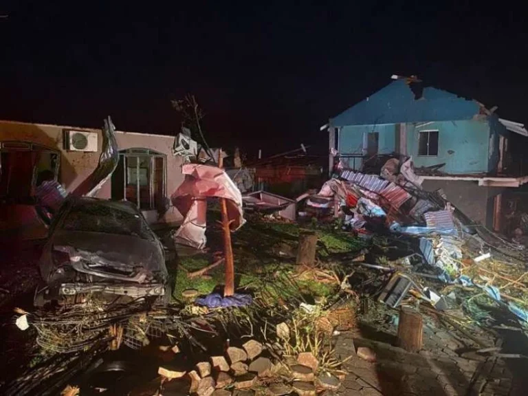 Adolescente de 14 anos e idoso de 83 estão entre os mortos após tornado no Paraná