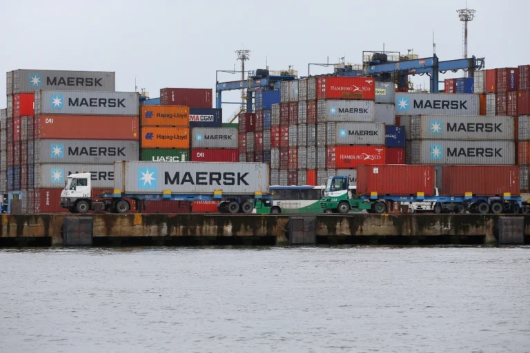 EUA reduzem tarifas, mas impacto é parcial e indústria segue exposta