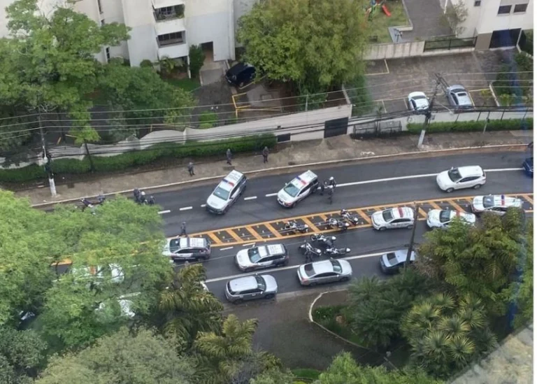 Roubo termina em troca de tiros e deixa um ferido na zona sul de SP