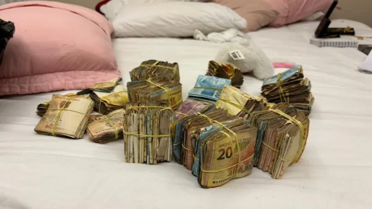 Operação prende suspeitos de integrar facção e bloqueia R$ 100 mi na Bahia