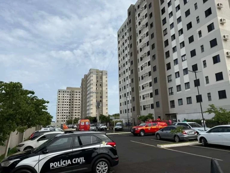 Criança de 5 anos morre após cair do 12º andar de prédio em Uberlândia (MG)