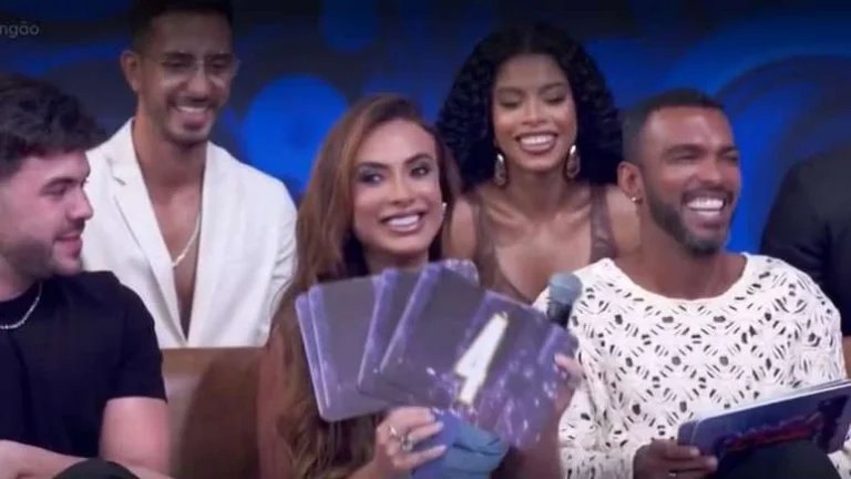 Nicole Bahls comete gafe na final da Dança dos Famosos: Delay