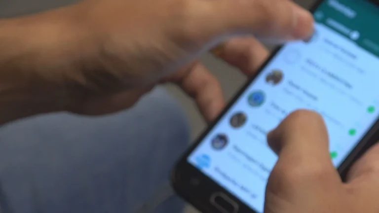 OAB pede que WhatsApp responda por golpes de “falsos advogados”