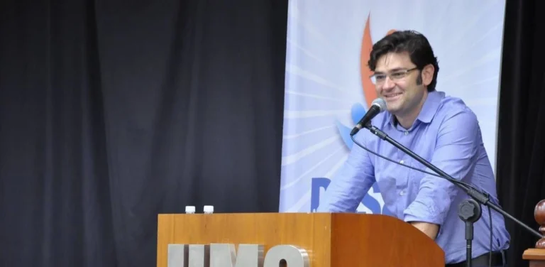 “Direita indignada veio em massa para o PL”, diz marqueteiro