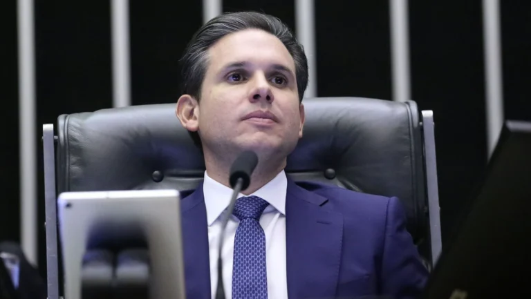 Hugo está disposto a levar caso Ramagem para decisão da Mesa