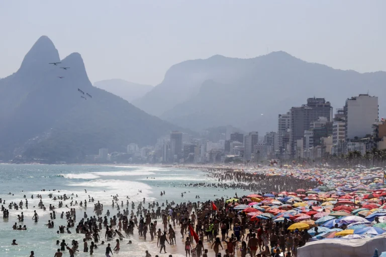 Calor extremo no RJ é considerado emergência de saúde pública, diz governo