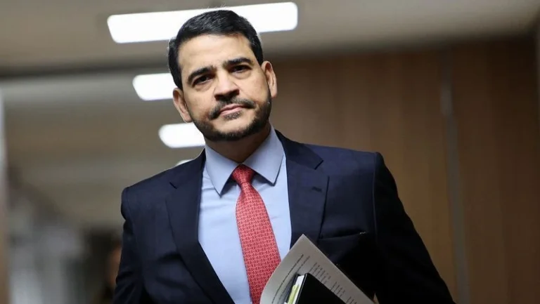 PL cancela almoço com Messias marcado por senadora