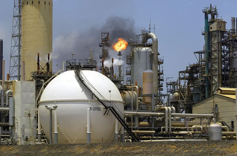 Há maneiras de aumentar produção de petróleo venezuelana, diz governo Trump