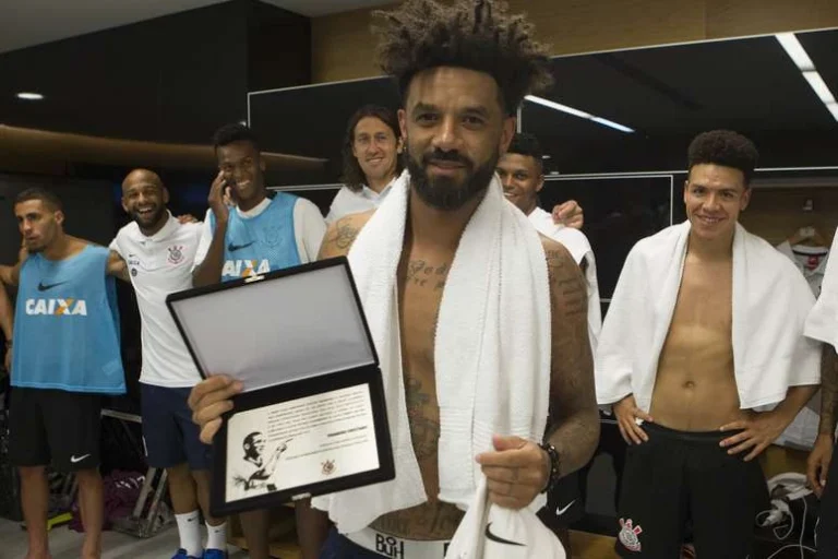 Ex-jogador de futebol, Cristian Baroni é acusado de agressão pela ex-mulher