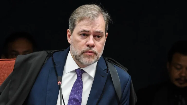 Senadores de oposição querem convocar irmãos de Toffoli à CPI do Crime