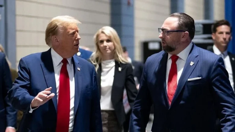 Conselheiro de Trump xinga Lula após Brasil criticar intervenção dos EUA