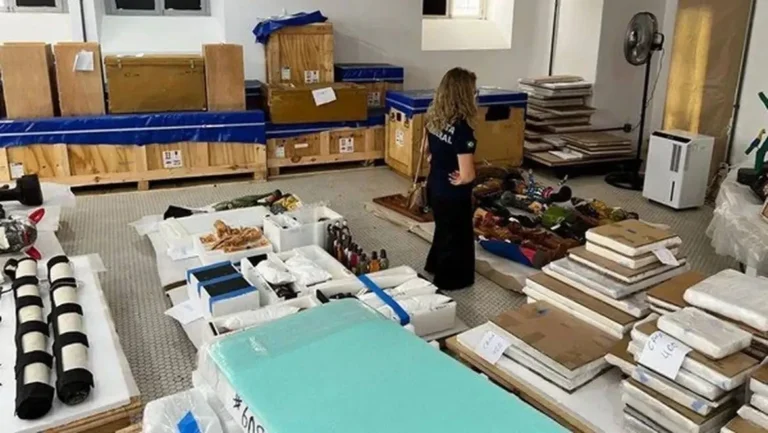 Salvador recebe 600 obras afro-brasileiras em maior repatriação da história