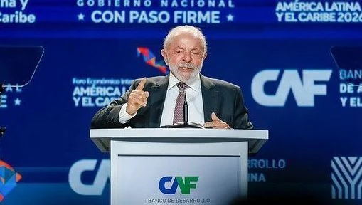 Lula critica retrocessos na integração e defende união da América Latina