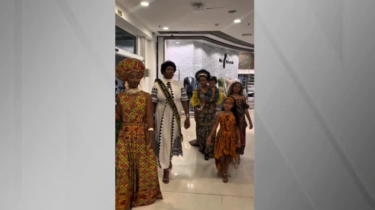 Modelo é alvo de críticas e ataques racistas após postar vídeo de desfile