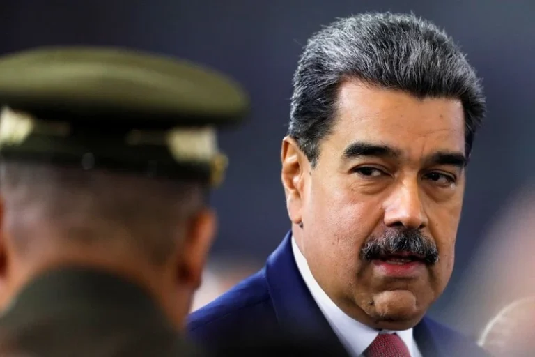 Maduro deve chegar a Nova York ainda neste sábado (3), diz fonte