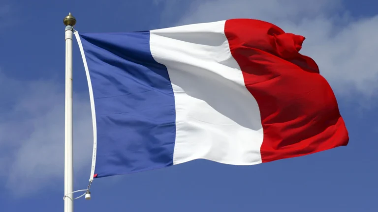 França afirma que UE tem ferramentas para retaliar tarifas de Trump, diz FT