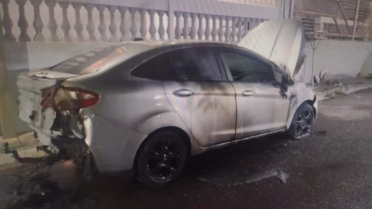 Catador tenta se vingar de agressão, mas incendeia carro errado e é preso
