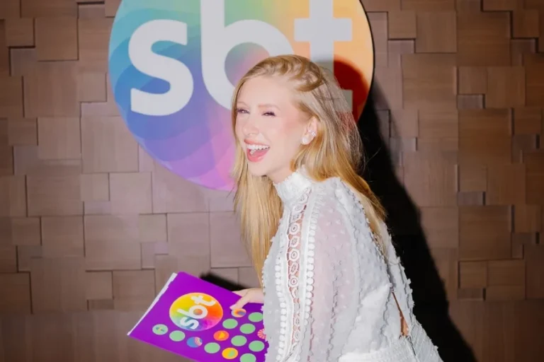 Cotada para substituir Virginia, influencer assina contrato com o SBT