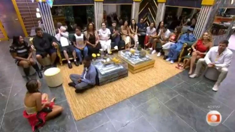 Resumo BBB26: madrugada tem crise de choro e Samira assumindo ser leva e traz