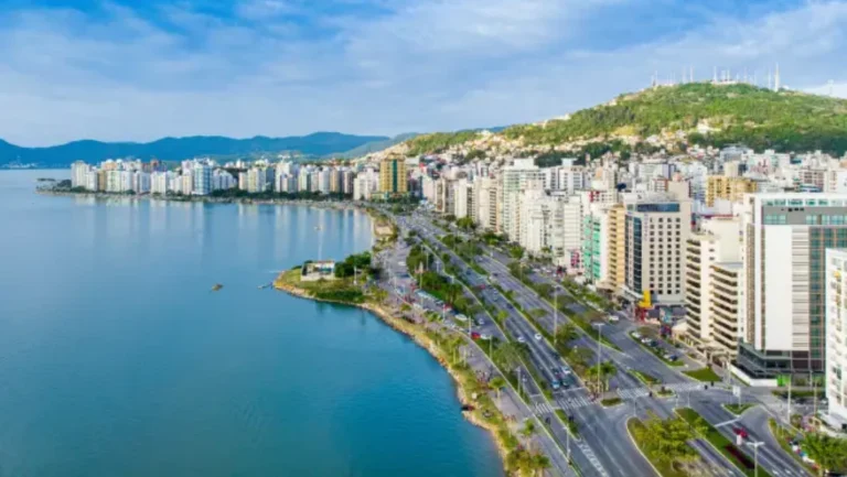 Primeira semana de março terá chuvas e períodos de sol em Florianópolis