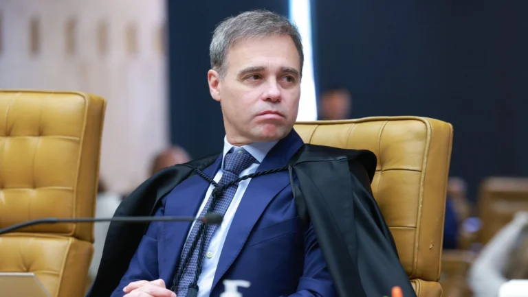 Para Mendonça, quebra de confiança de agente público “exige repressão”
