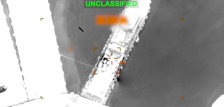 EUA divulgam vídeo de ataque a navios da marinha iraniana; veja