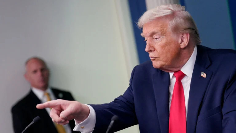Trump diz que precisa estar envolvido na escolha do novo líder do Irã