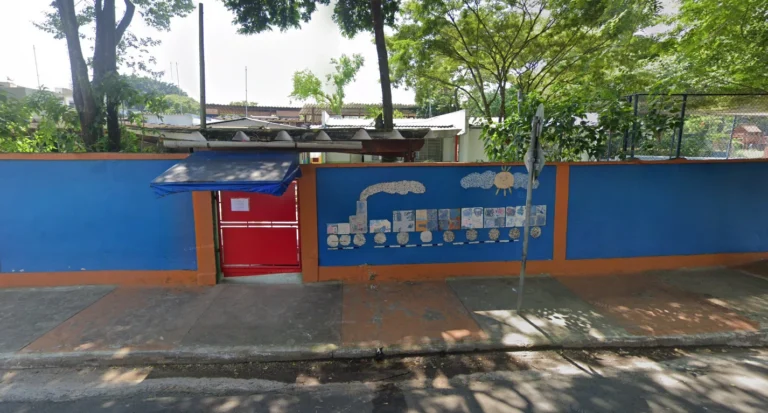 Pai que acionou PM por causa de desenho africano em escola é indiciado