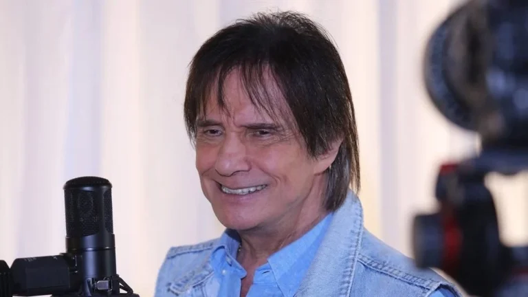 Roberto Carlos anuncia show de aniversário em Cachoeiro; confira detalhes
