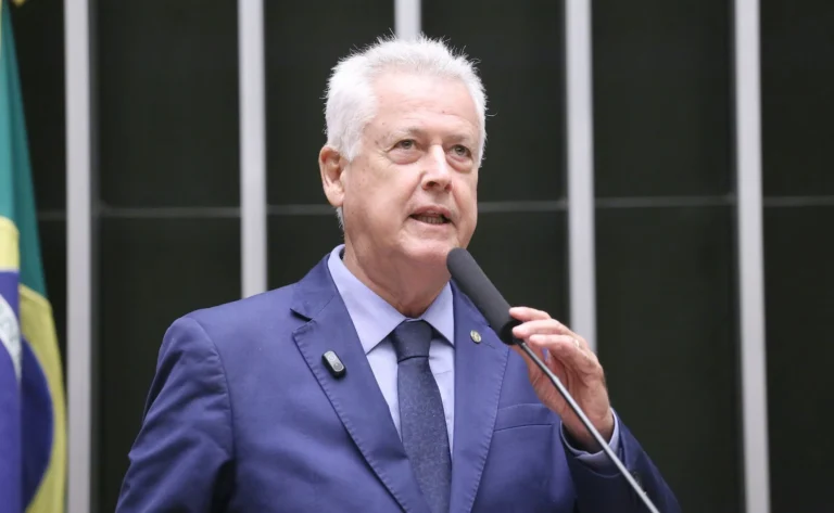Rollemberg: vamos recorrer da decisão de Zanin sobre CPI do Banco Master