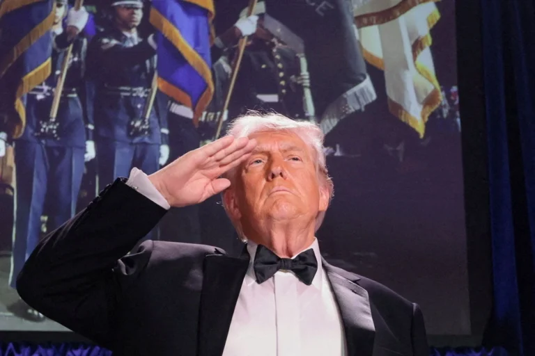 Trump diz que “não estava preocupado” com som de tiros durante jantar