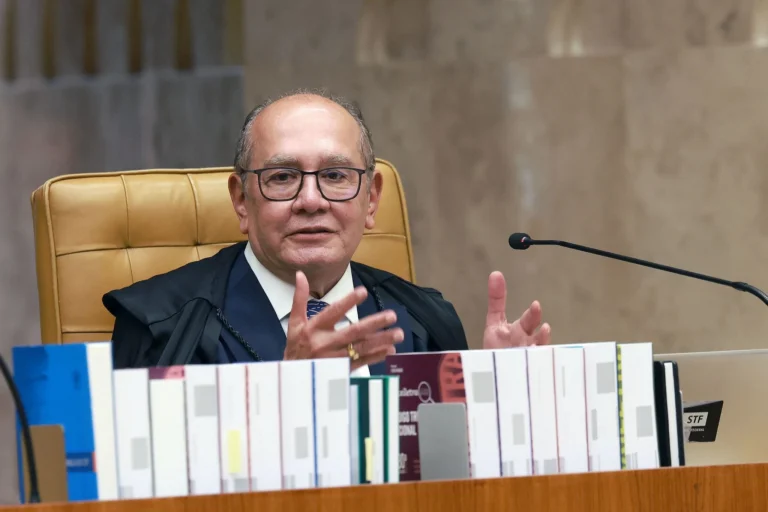 Gilmar diz que não seria “razoável” encerrar inquérito das fake news agora