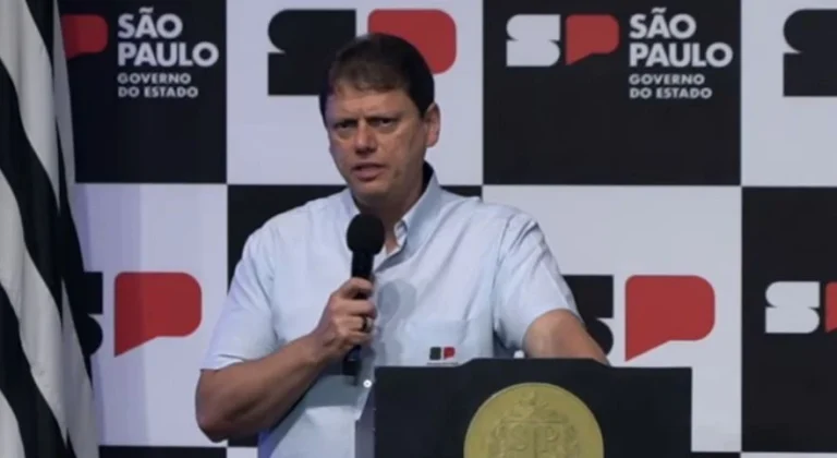 Único motivo é competência, diz Tarcísio sobre nova comandante-geral da PM