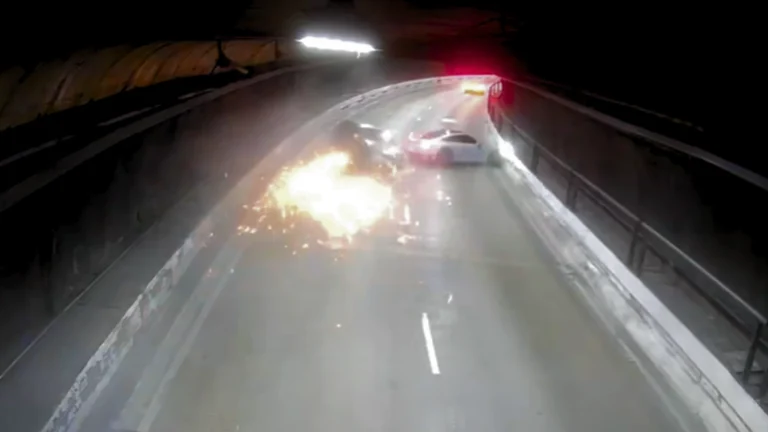 Colisão com Porsche deixa dois feridos em túnel em SP; motorista fugiu