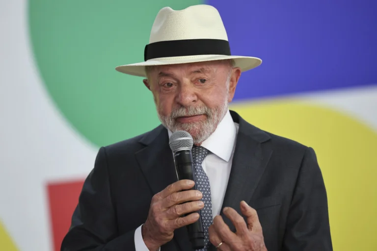 Esquerda mineira cobra arbitragem de Lula em definição de candidatura