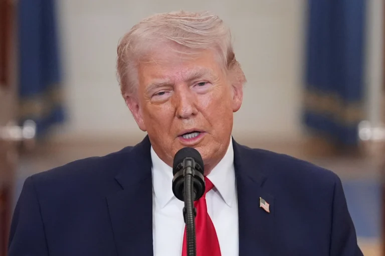 Trump sobre apreensão de navio do Irã: EUA são “como piratas”