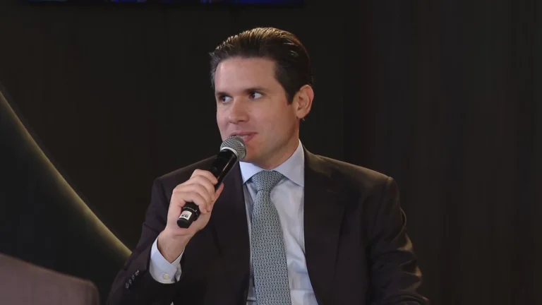 Moraes arquiva inquérito contra Motta por malas que não passaram em raio-x