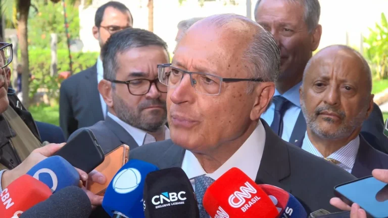 Torço para que boa química se fortaleça, diz Alckmin sobre Lula e Trump