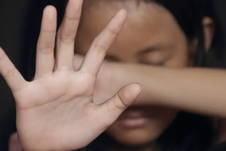 Adolescentes gravaram estupro coletivo de menina de 14 anos em vídeo