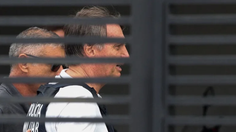 Quaest: Para 54%, PL da dosimetria visa diminuir pena de Bolsonaro
