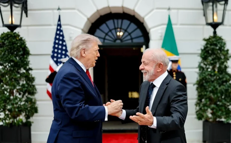 Lula diz que reunião com Trump foi muito produtiva e publica fotos